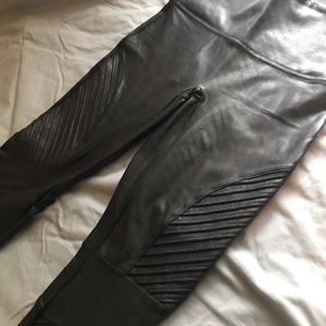 SPANX Faux Leather Leggings